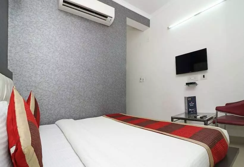 ホテル Atithi Inn By Oyo Rooms