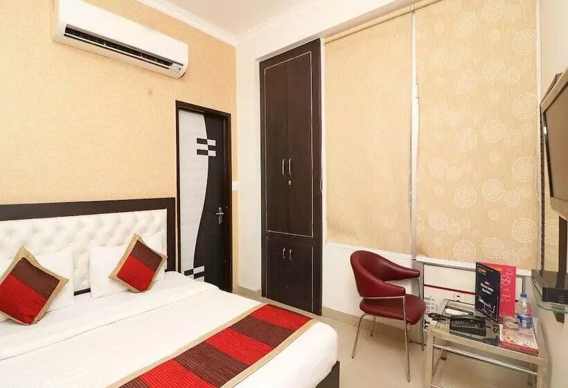 ホテル Atithi Inn By Oyo Rooms