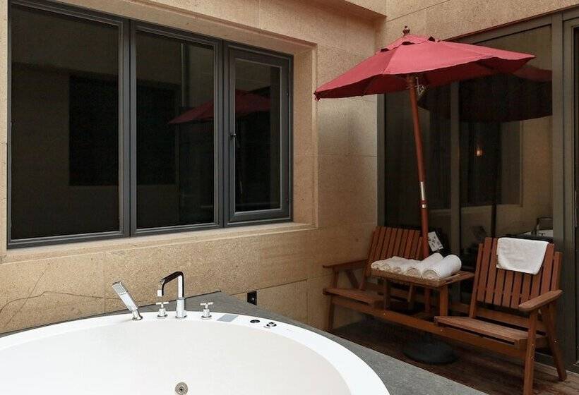 Pangyo Business & Tourist Hotel Kynd