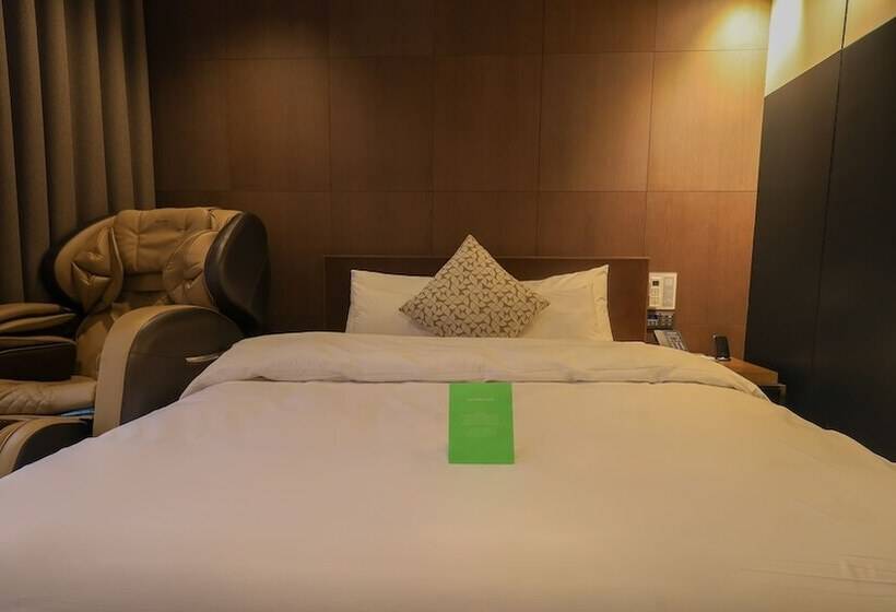 Pangyo Business & Tourist Hotel Kynd