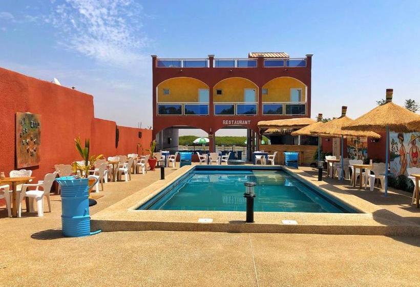 هتل La Lagune Du Thiouraye