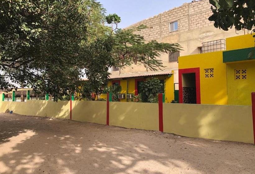 هتل La Lagune Du Thiouraye