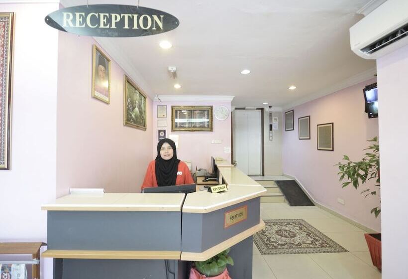 فندق Pantai View By Oyo Rooms