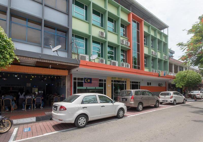 فندق Pantai View By Oyo Rooms