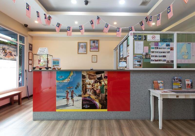 فندق Pantai View By Oyo Rooms