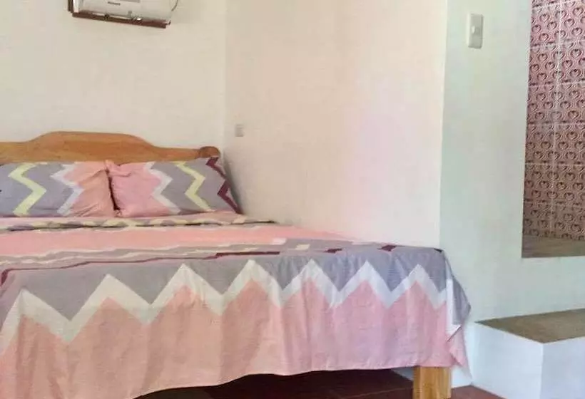 ホテル Papa Tasi Lake Side  And Park