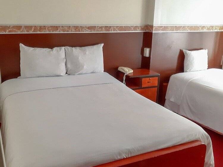 בית מלון כפרי Salones Del Inca