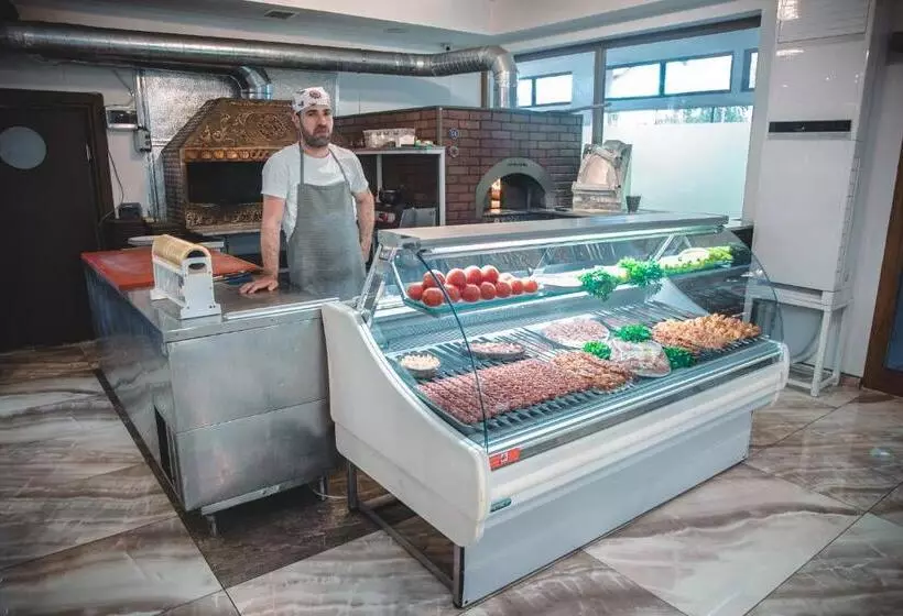 Hotelli Spa Kompleks Raiski Kat