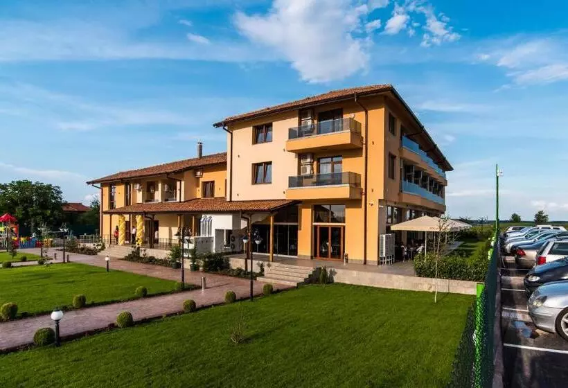 Hotelli Spa Kompleks Raiski Kat