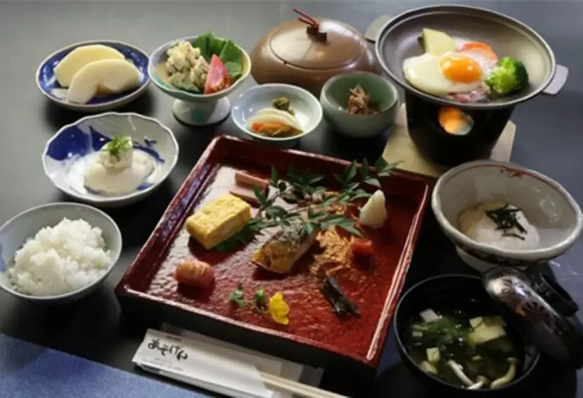 旅館 Minshuku Asogen