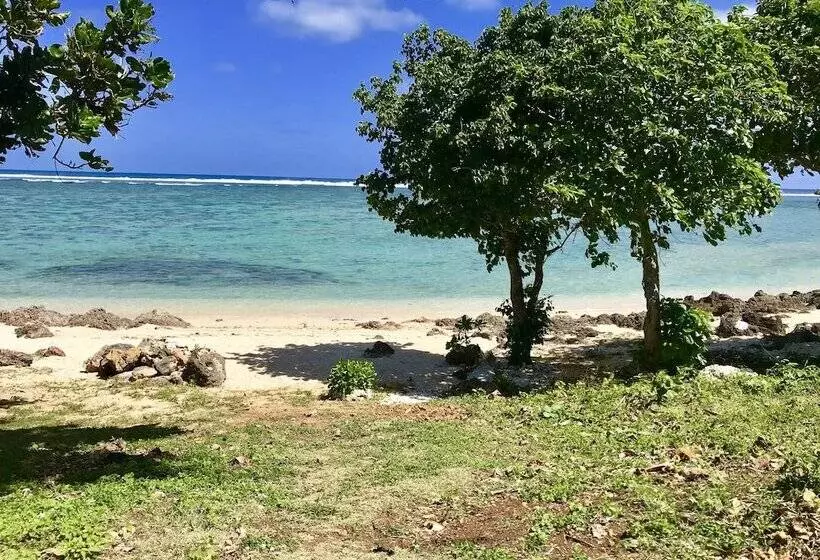 Yadua Bay Resort & Villas