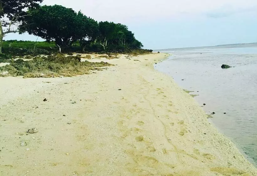 Yadua Bay Resort & Villas