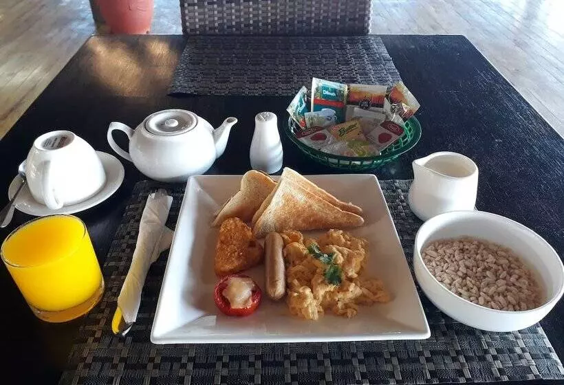 Yadua Bay Resort & Villas