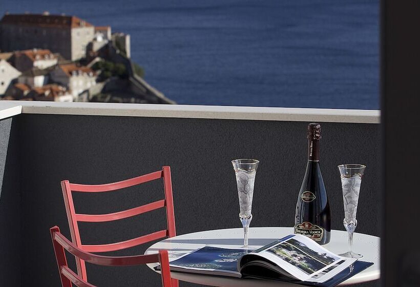 Apartment Ragusa Palace 3 Funjestra