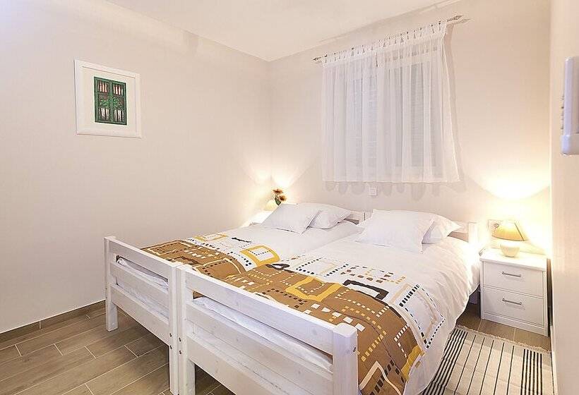 Apartment Ragusa Palace 3 Funjestra