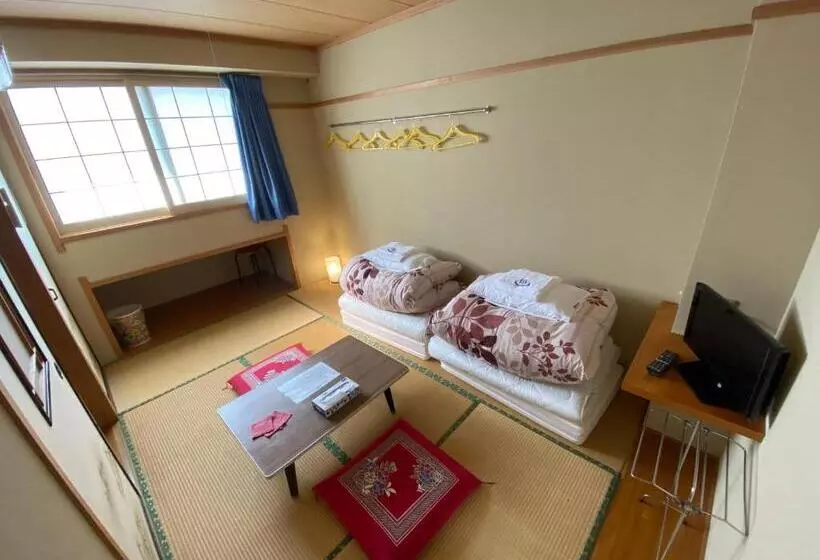 ベッドアンドブレックファースト Nozawa Dream Central