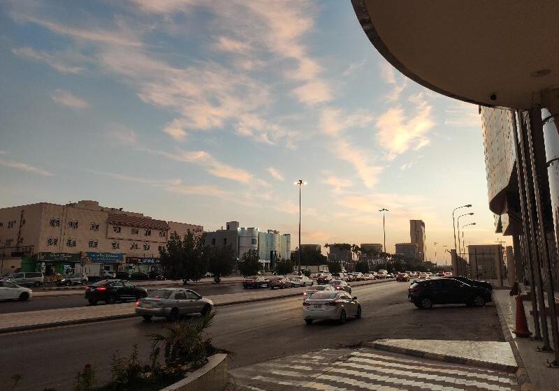 Brzeen Hotel   Riyadh   فندق برزين الرياض