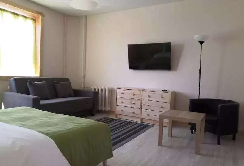 簡易ホテル Neftehimik