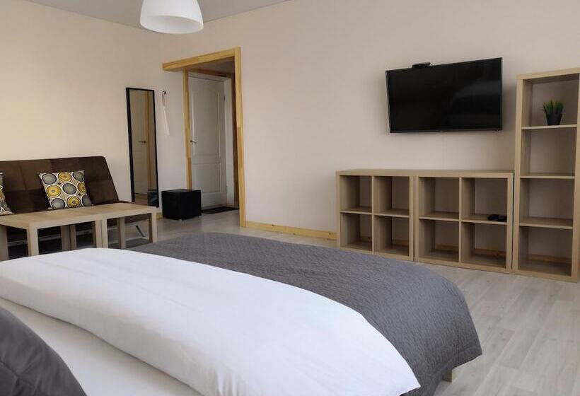 مسافرخانه Neftehimik