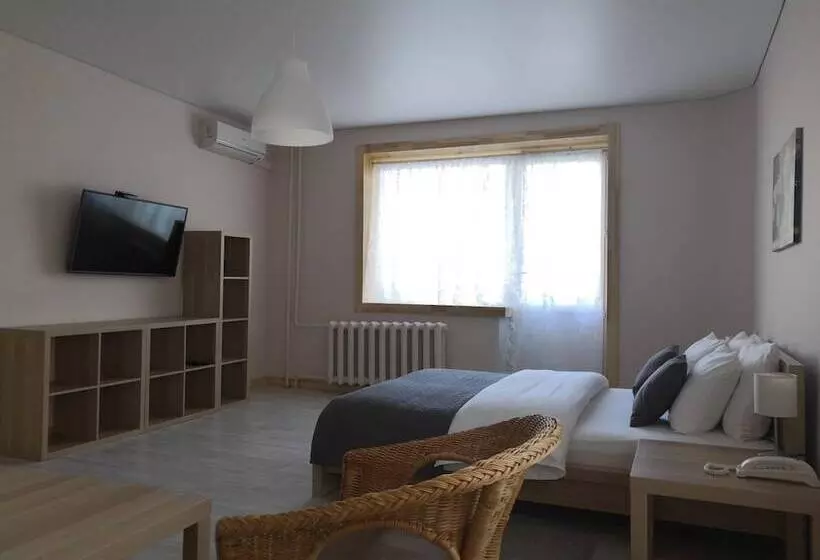 簡易ホテル Neftehimik