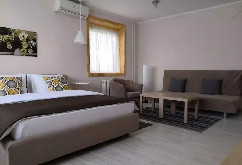 簡易ホテル Neftehimik