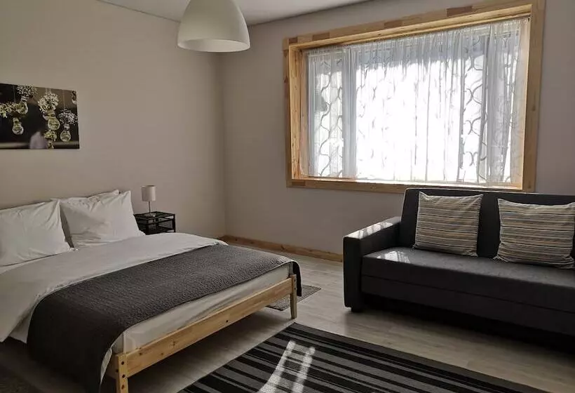 簡易ホテル Neftehimik