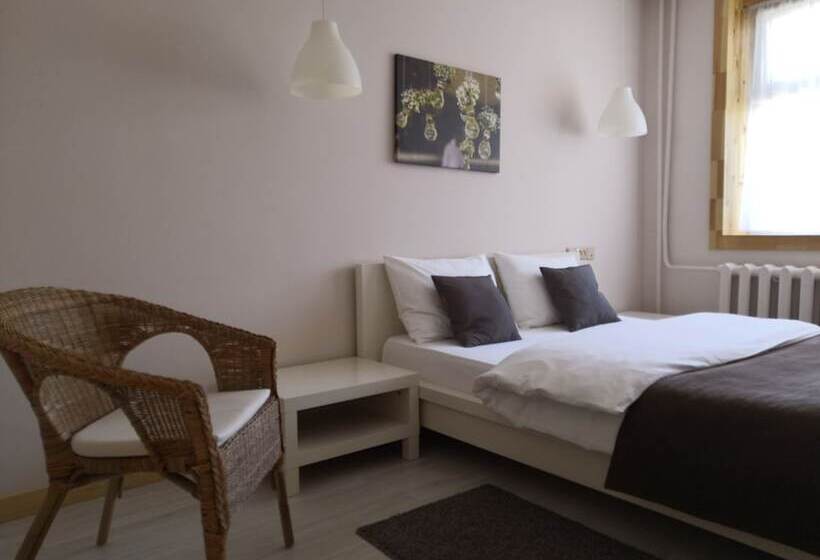 مسافرخانه Neftehimik