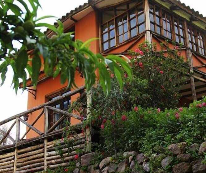 هتل Qasa Valle Sagrado By Nomad