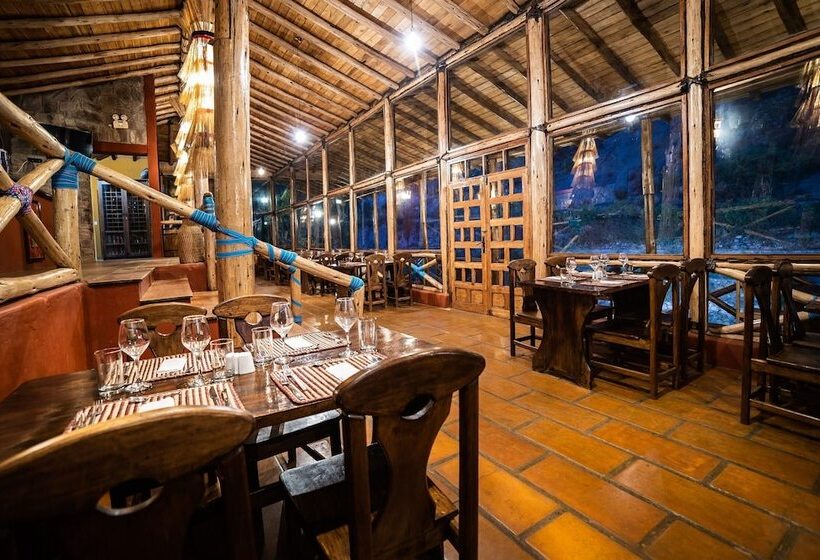 هتل Qasa Valle Sagrado By Nomad