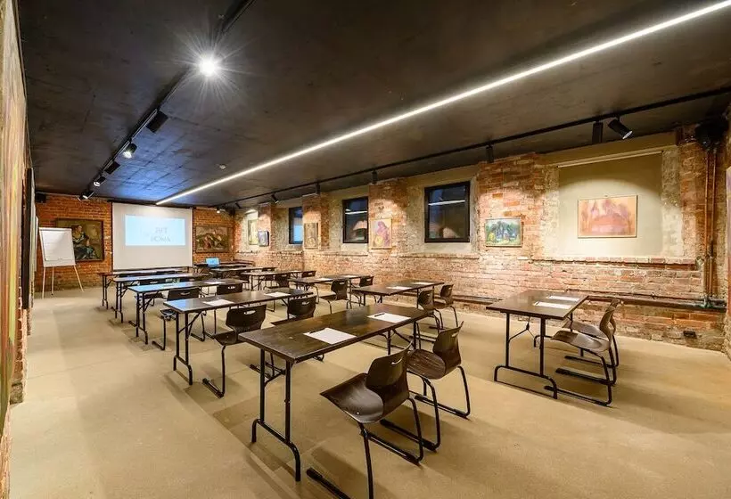 Art Hotel Roma