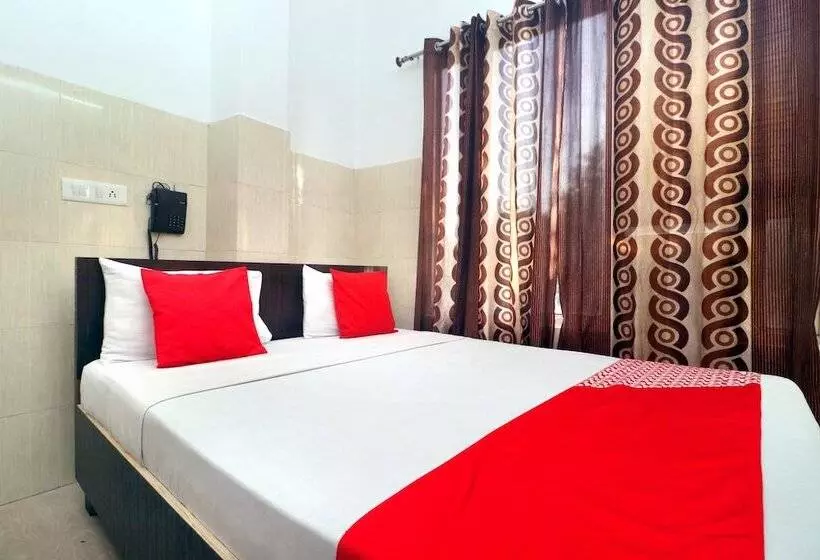 هتل Flagship Jn Residency