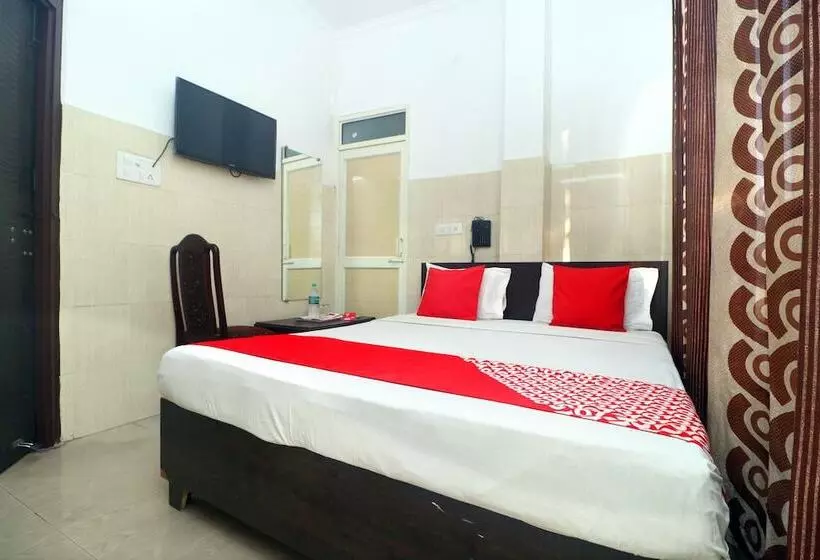 هتل Flagship Jn Residency