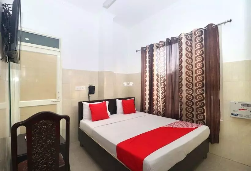 هتل Flagship Jn Residency