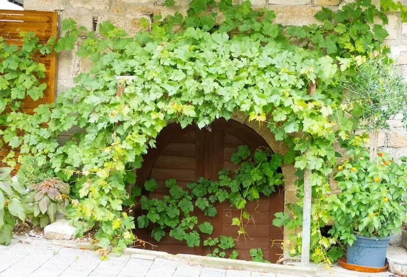 Hotelli Landgasthof Lell