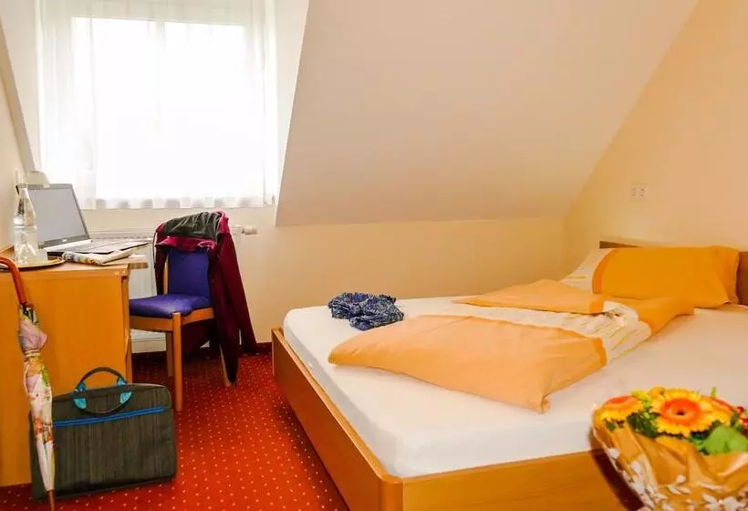 Hotelli Landgasthof Lell