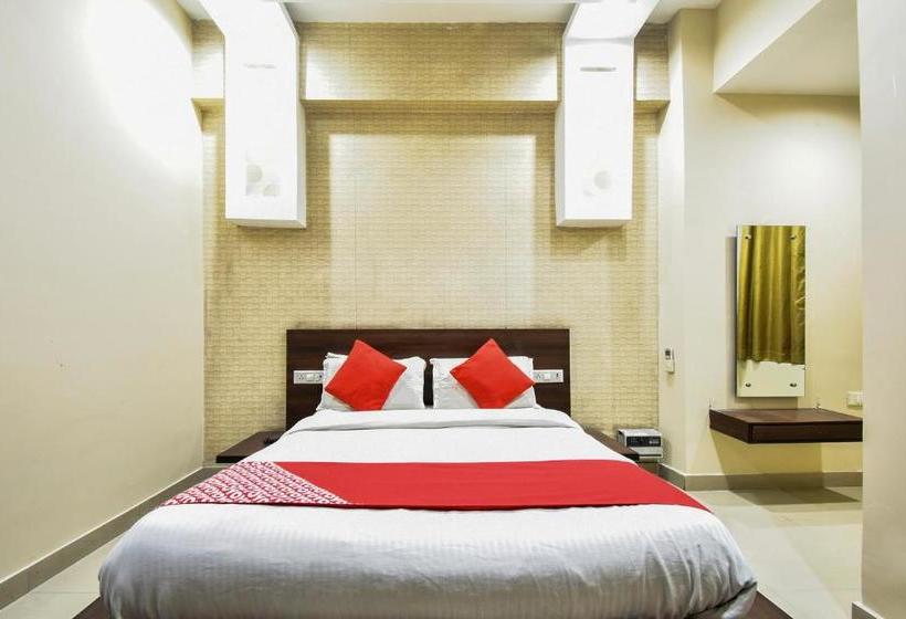 Hotel Lords By Oyo Rooms