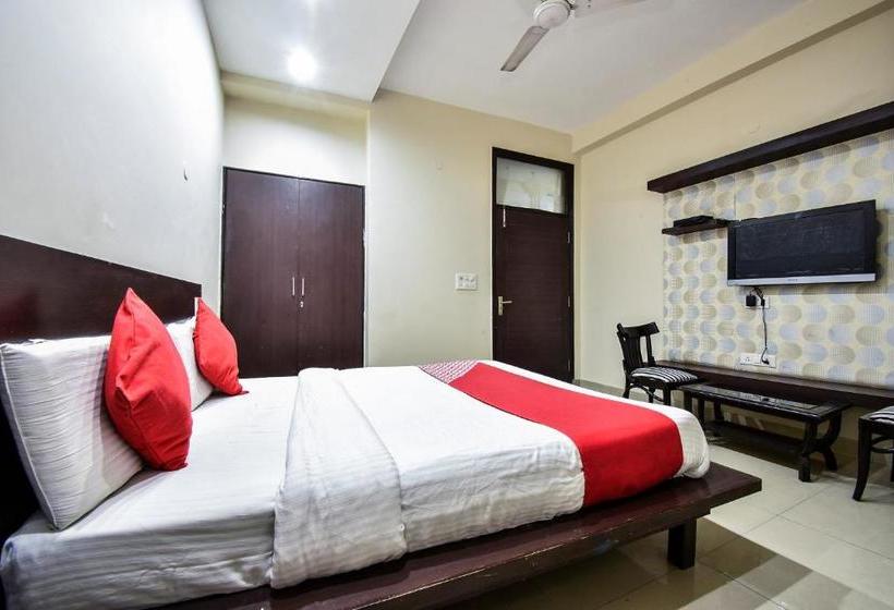 Hotel Lords By Oyo Rooms