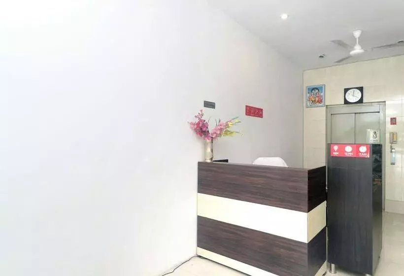 هتل Flagship Jn Residency
