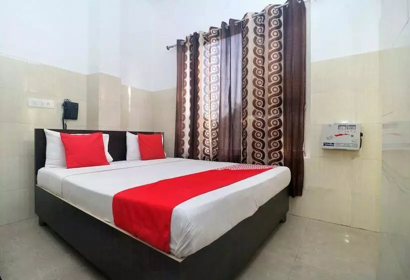 هتل Flagship Jn Residency