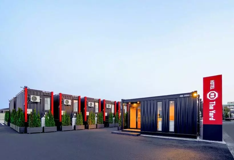 Hotelli R9 The Yard Mokakumakura