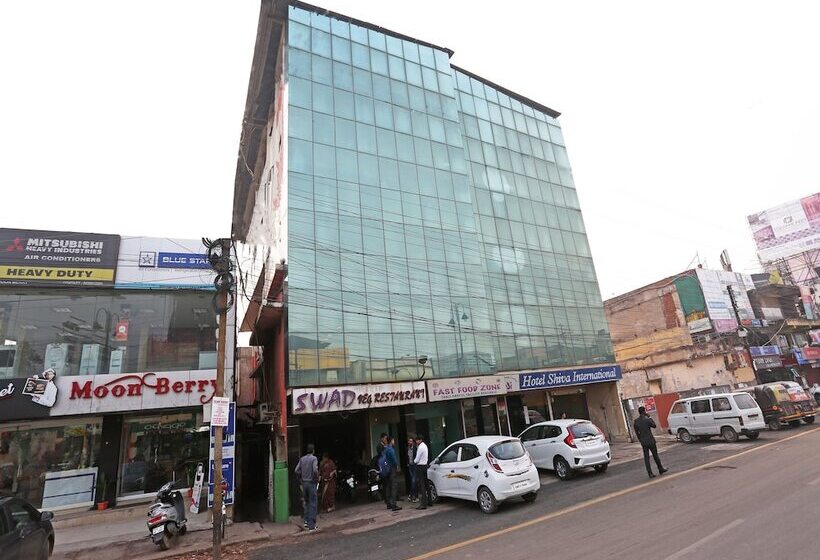 هتل Shiva International By Oyo Rooms