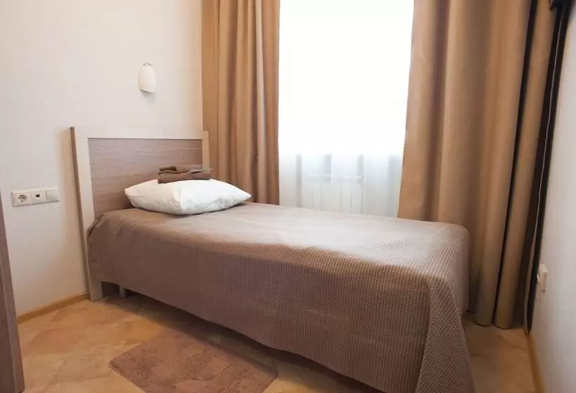 هتل Tula