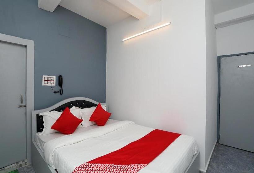 בית מלון כפרי Upasana Guest House By Oyo Rooms