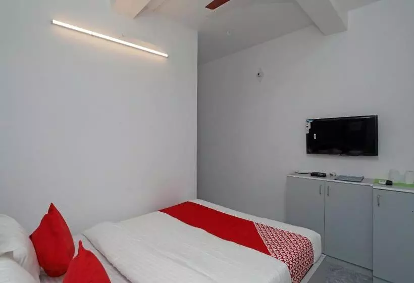 ホテル Upasana Guest House By Oyo Rooms