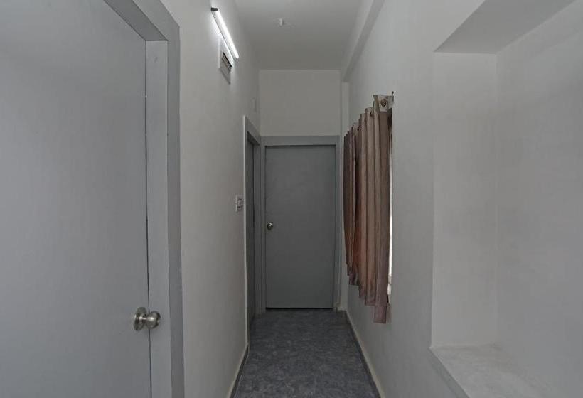 בית מלון כפרי Upasana Guest House By Oyo Rooms