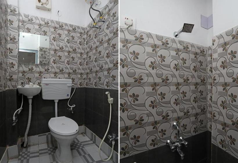 בית מלון כפרי Upasana Guest House By Oyo Rooms