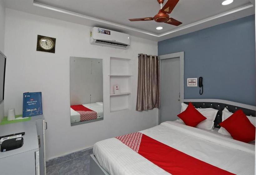 בית מלון כפרי Upasana Guest House By Oyo Rooms