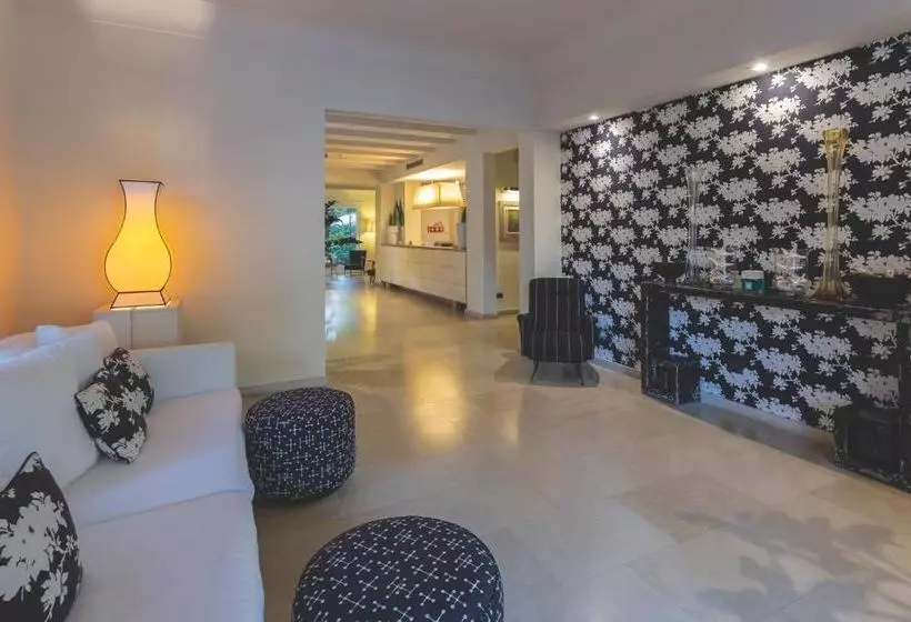 Hotelli Villa Martini