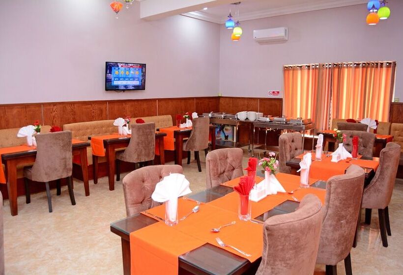 Mahogany Hotel And Suites