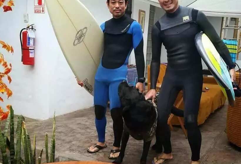 پانسیون Bamboo Huanchaco Lodge